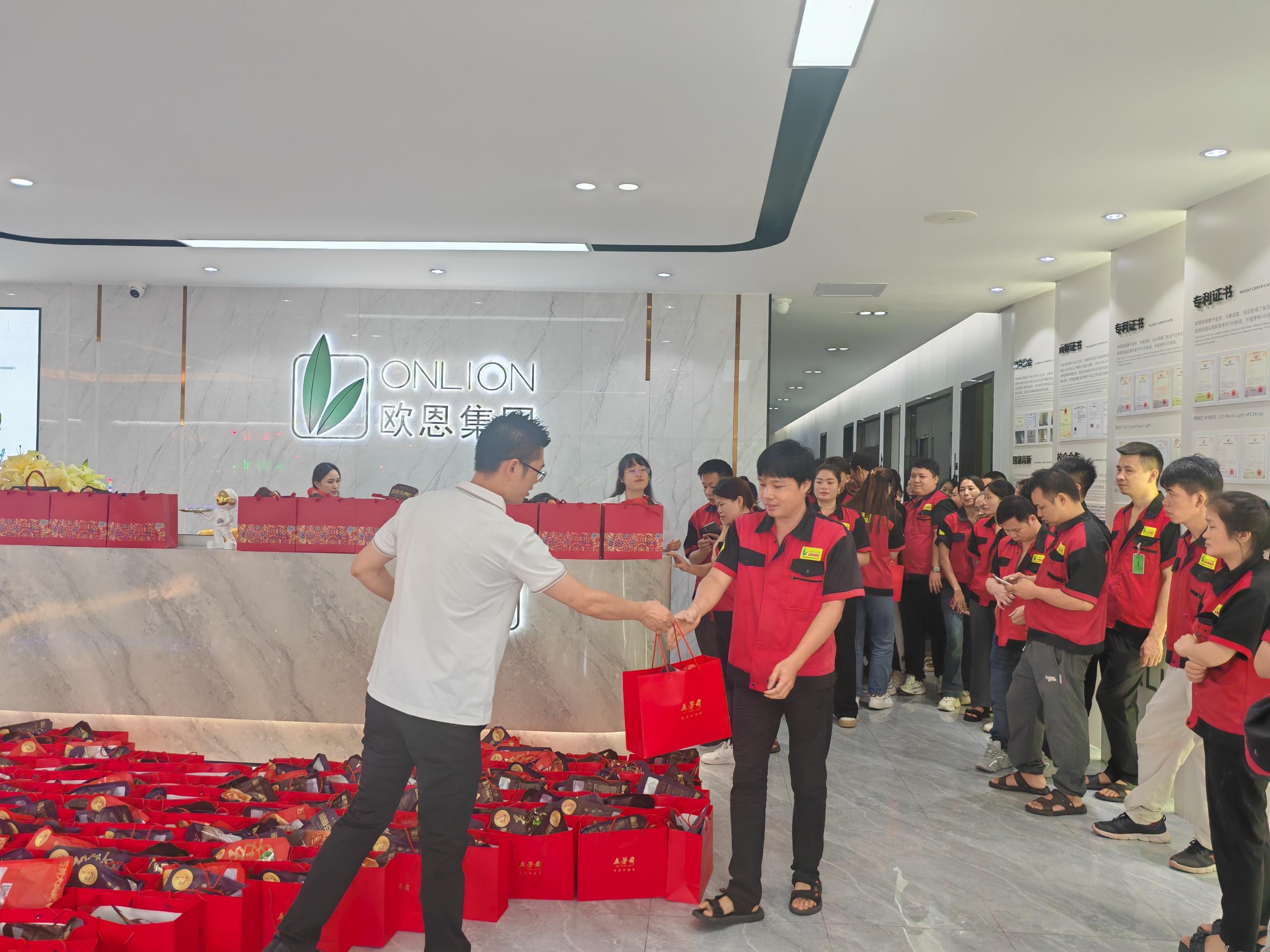 b30ccf99d38eb21e1d533b166f143f41_origin(1).jpg