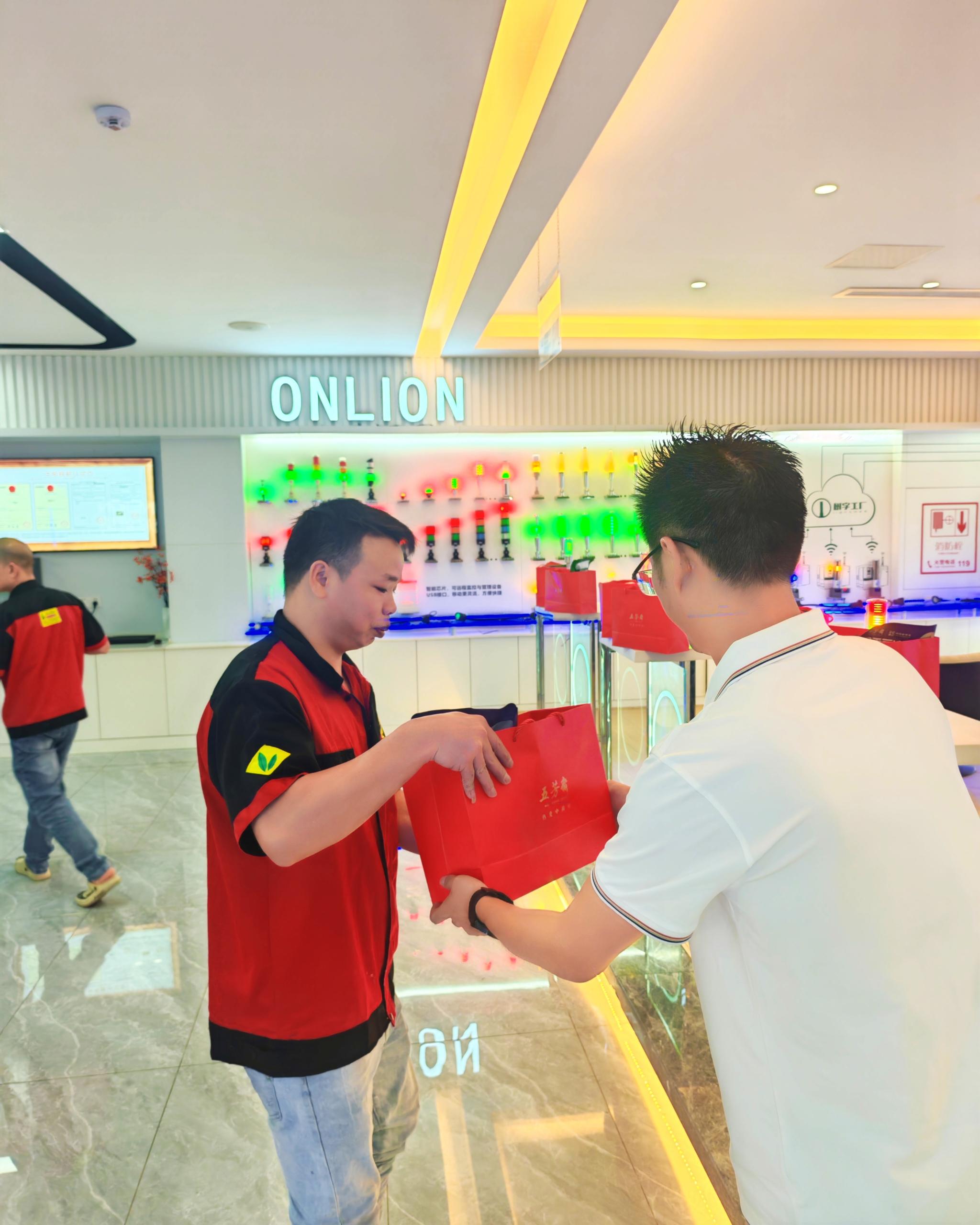e1b48fc040bd9fee08257b3271325c6e_origin(1).jpg